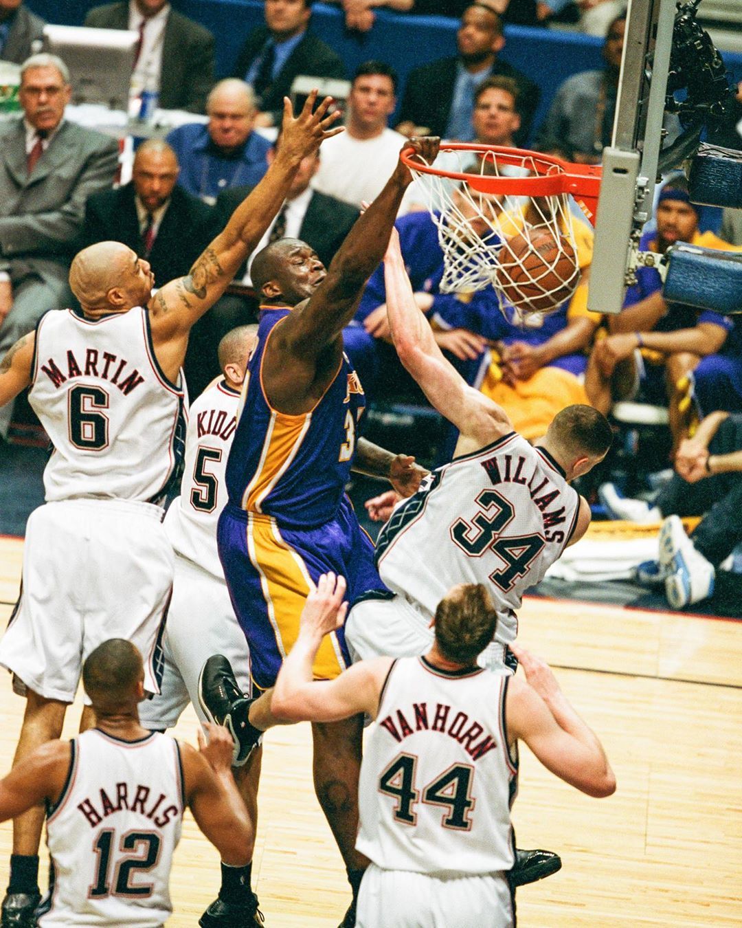 一旦抢断成 一旦抢断成