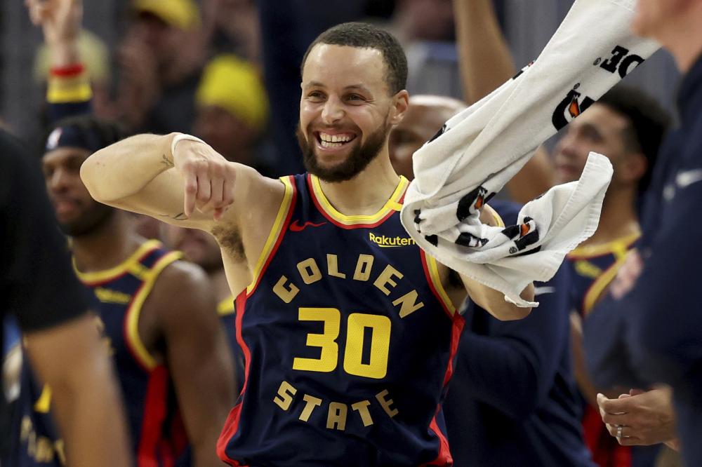 了全场焦点 了全场焦点