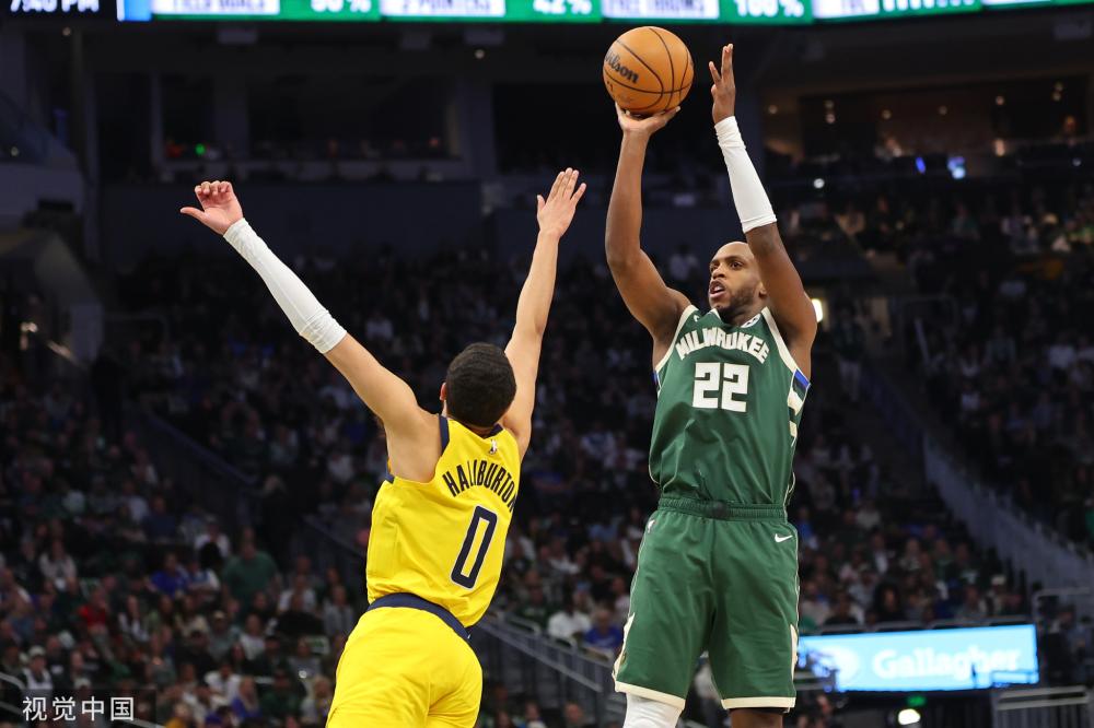 根据罗马诺 根据罗马诺