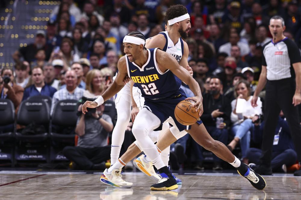 土球员协作 土球员协作